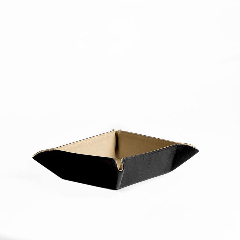 Becker Catch All Tray, Black - The Emperor’s Lane